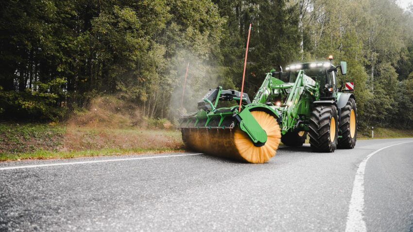 Kehrbürste Schneekehrmaschine